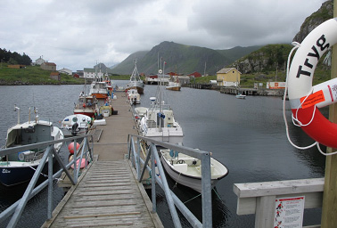 Přístaviště v rybářské osadě Nykvag na Langoye